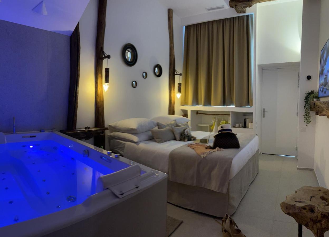 Tamarin & Capucin Suite Balneo Aubagne Dış mekan fotoğraf